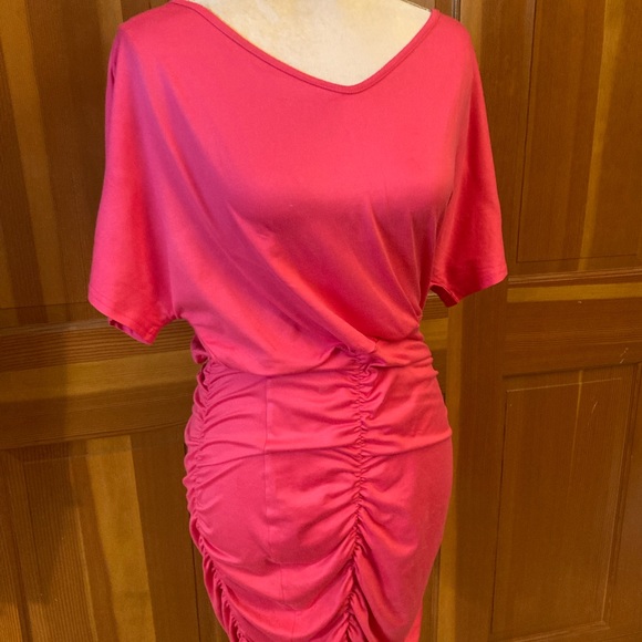 Ruched Batwing Sleeve Bodycon Dress - Picture 5 of 15